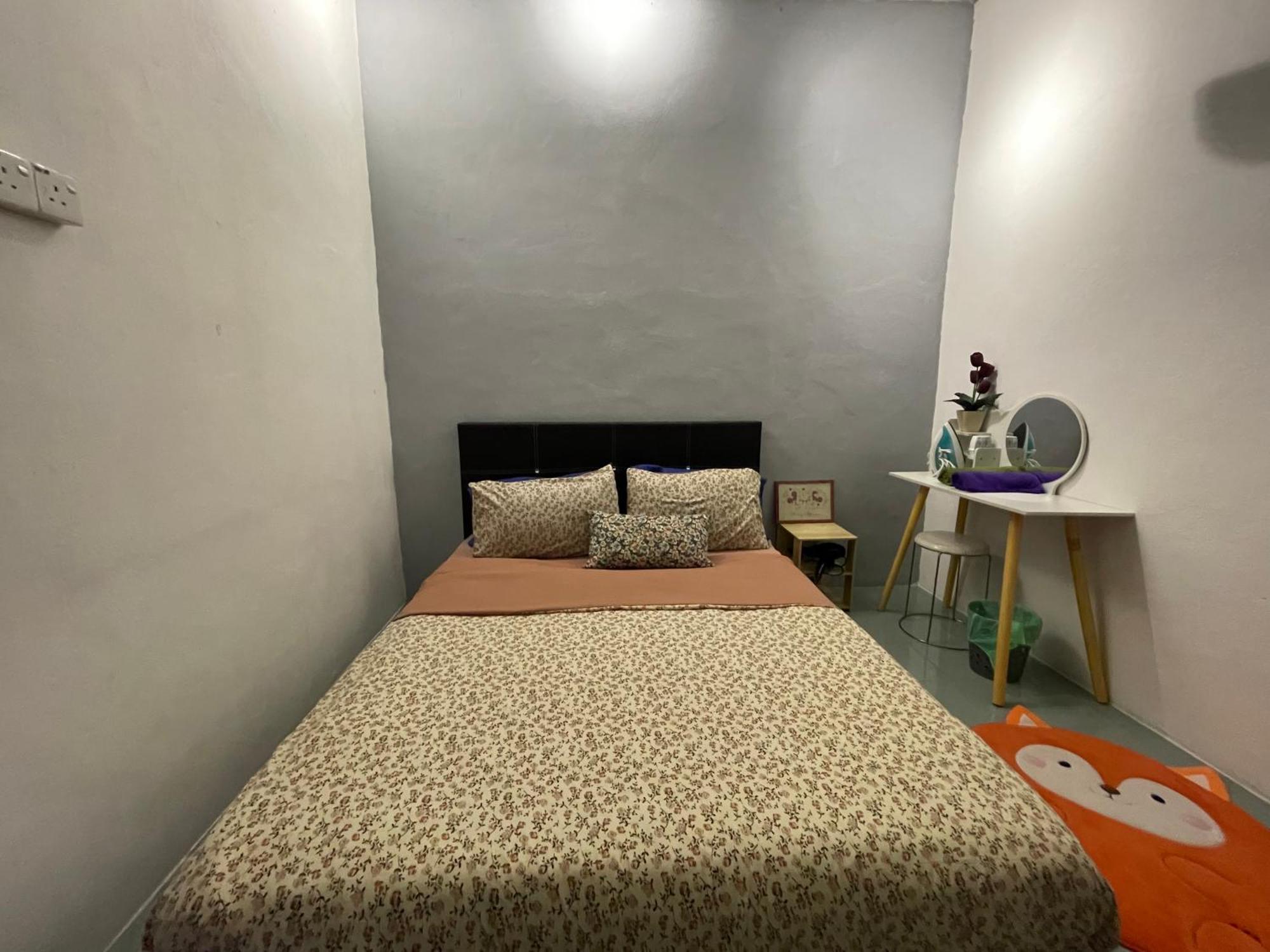Heritage Cozy Entire 3 Bedroom House At Kijang Alma 메르타잠 외부 사진