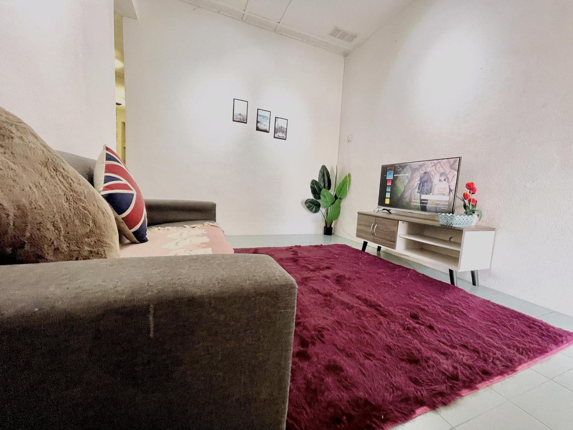 Heritage Cozy Entire 3 Bedroom House At Kijang Alma 메르타잠 외부 사진